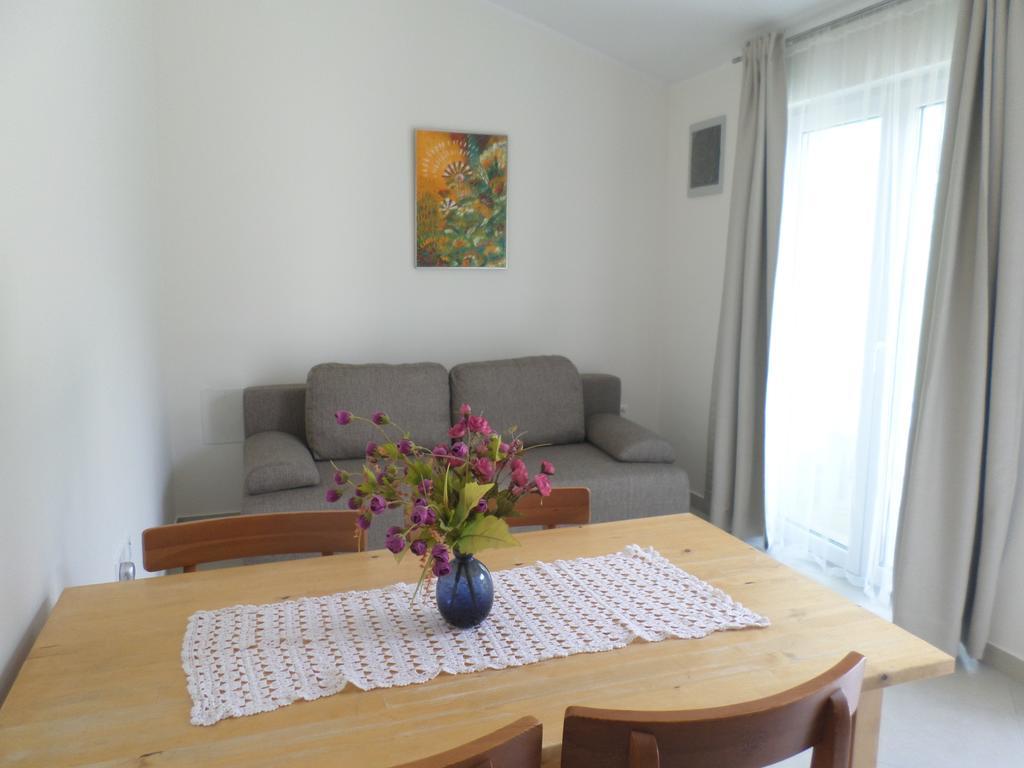Apartment Jana Stinjan Ngoại thất bức ảnh